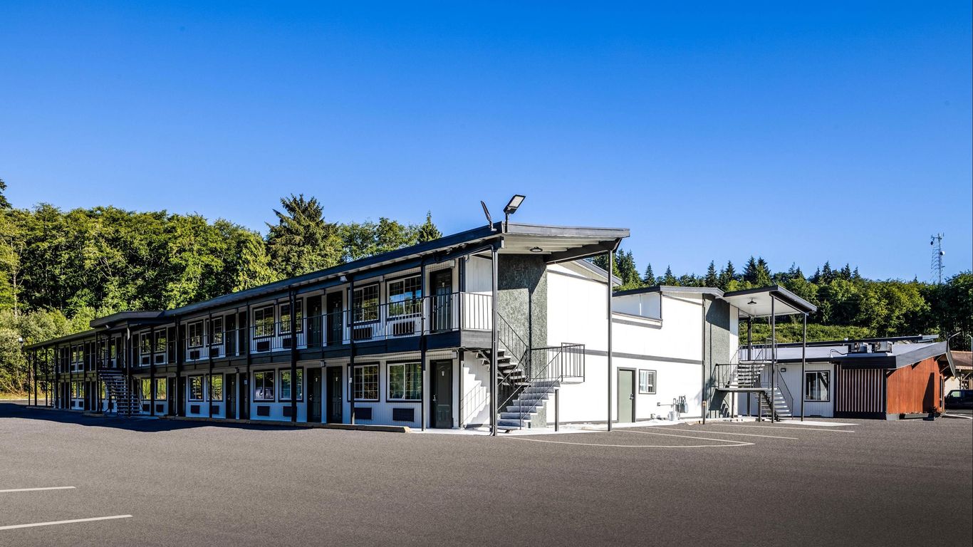 Grays Harbor Inn & Suites