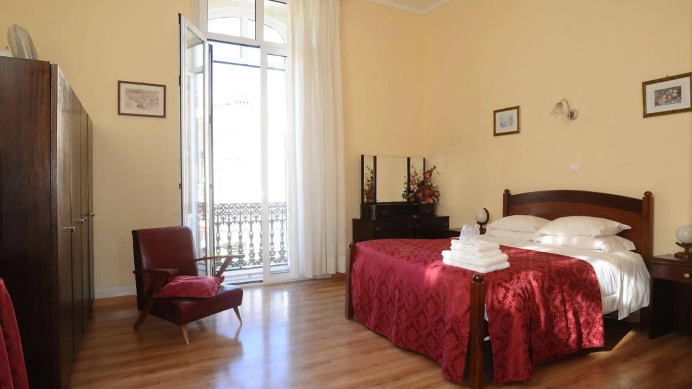 Central Guest House