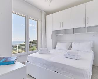 The Italian Lady - Alassio - Schlafzimmer
