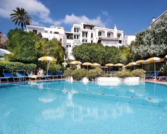 Ulisse - Ischia - Piscina
