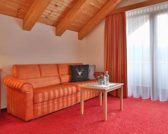 Noldis Hotel - Serfaus - Sala de estar