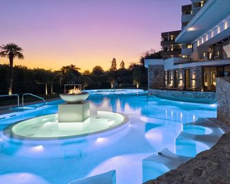 Esplanade Tergesteo - Luxury Retreat - Montegrotto Terme - Piscine