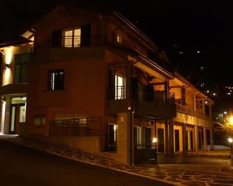 Helianthus Residence - Cannero Riviera - Edificio