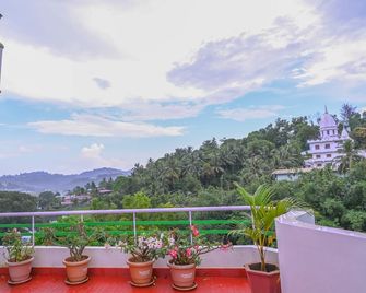 Kanchan's Nest - Port Blair - Balkon