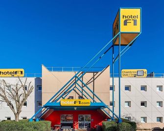 hotelF1 Nice Villeneuve-Loubet - Villeneuve-Loubet - Building