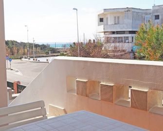 Villetta Baia Verde 50 Meters From the Beach - Gallipoli - Balcon