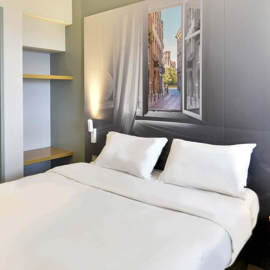 B&B HOTEL Toulouse Cité de l'Espace Mouchotte image 1