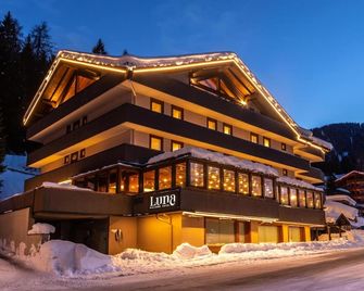 Luna Wellness Hotel - Folgarida - Gebouw