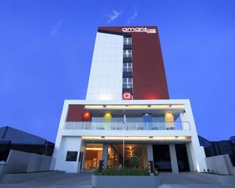 Amaris Hotel Gorontalo - Gorontalo - Gebäude