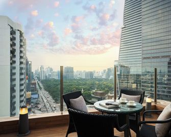 Aetas Lumpini - Bangkok - Balcony