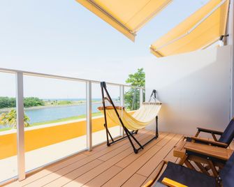 Fukiagehama Field Hotel - Ichikikushikino - Balcony