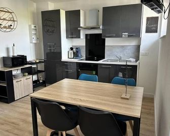 Gîte le Lamala - Bennwihr - Kitchen