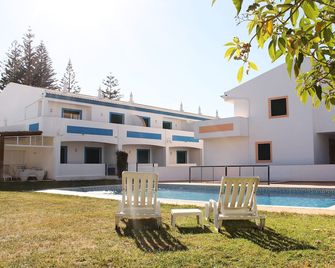 Oasis Beach Apartments - Praia da Luz - Pool