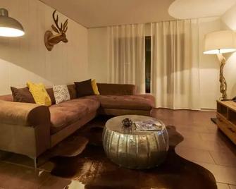 Hotel Castle - Goms - Wohnzimmer
