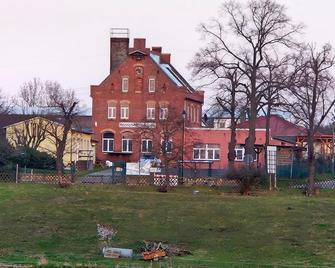 Gästewohnung Vesta - Bad Dürrenberg - Gebäude