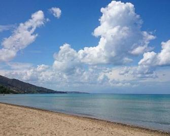 Stamiris Beach Hotel - Vasilikos