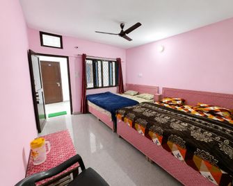 Goroomgo Abhishek Hotel Sonprayag - Kedārnāth - Bedroom