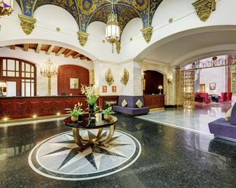 Hilton Moscow Leningradskaya - Moscou - Hall d’entrée