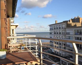 Studio in St-Idesbald with Sea View Balcony - Coxyde - Balcon