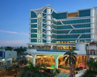 Golden Tulip Galaxy Hotel Banjarmasin - Banjarmasin - Rakennus