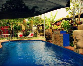 Wongai Beach Hotel - Thursday Island - Pool