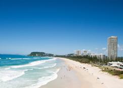 Gold Coast Private Apartments - H Residences, Surfers Paradise - Surfers Paradise - Beach
