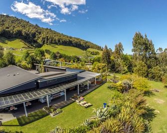City Lights Boutique Lodge - Rotorua - Outdoor view