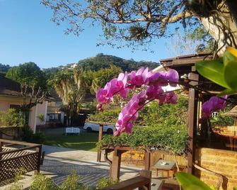 Pousada 14 Bis - פטרופוליס - פטיו