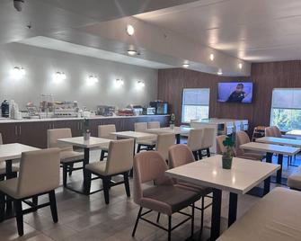 Wingate by Wyndham Clearfield - Clearfield - Restaurant