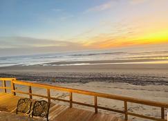 Quinta Pacifica Beachfront Villas - Rosarito - Beach