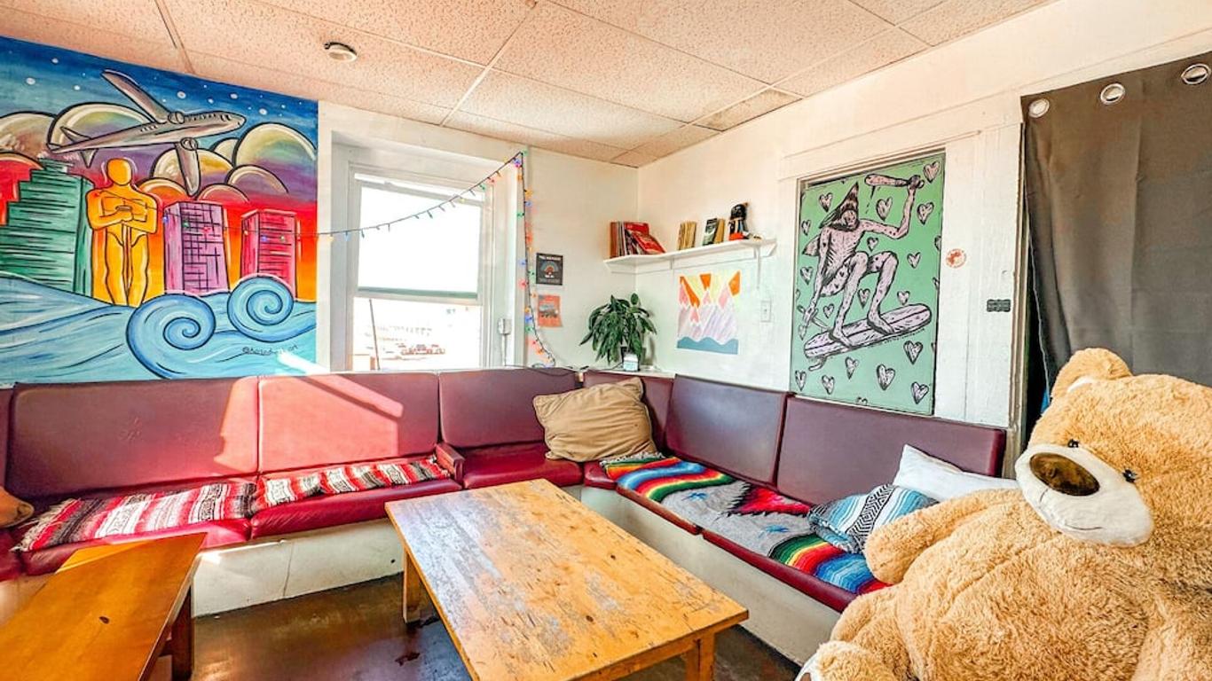 Ith Hermosa Beach Surf Hostel Lax