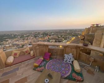 Desert Haveli Guest House - Jaisalmer - Balcony
