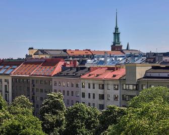 Töölö Towers - Helsinki - Balcony
