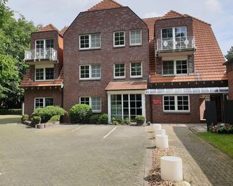 Hotel El Capitan - Schermbeck - Gebäude