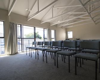 Asure Phoenix Motor Inn - Blenheim - Møterom