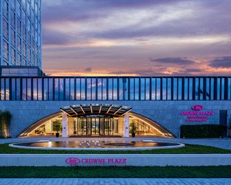 Crowne Plaza Foshan Nanhai By IHG - Foshan - Bygning
