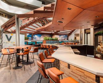 Sheraton Suites Philadelphia Airport - Philadelphia - Bar
