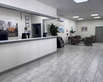 Barclay Hotel Atlanta Downtown - אטלנטה - דלפק קבלה