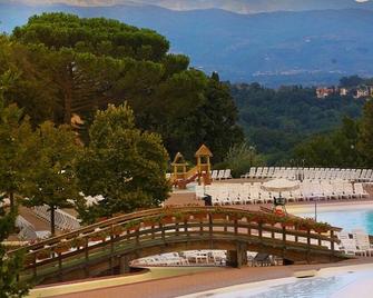 Casa l'Oca, a spacious and bright house in the heart of Tuscany, in the Chianti area. - Lucolena