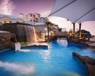 Sol Beach Yangyang - Yangyang - Pool