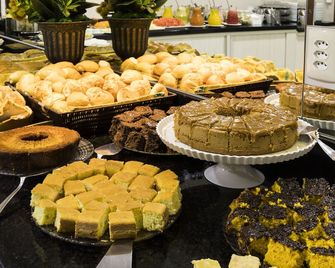 Hotel Rosenbrock - Balneário Camboriú - Buffet