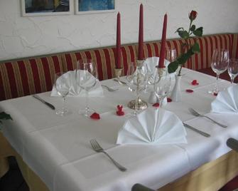 Hotel Apartments Restaurant Cala Luna - Marburgo - Restaurante