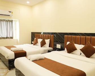 Hotel Rinza Residency - Mumbai - Quarto