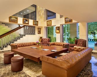 Bloom Boutique l Ranjit Avenue - אמריצר - טרקלין