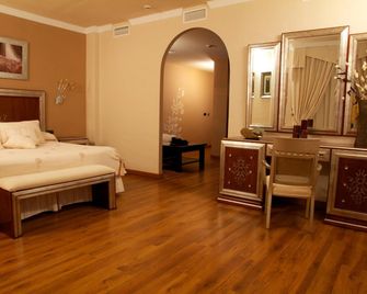 Los Dolmenes - Antequera