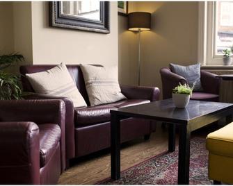 The White Horse Hotel - Pulborough
