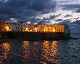 Domus Rose - Relaxing Holidays, 4 Pl, 5 Minutes From Beaches Movida Gallipoli - Alezio - Vista esterna