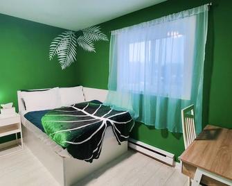 Fresh & Bright Private Suite - Lower Sackville - Bedroom