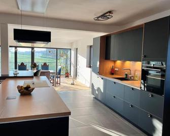 Inviting 4-Bed House in Berdorf Luxemburg - Berdorf - Kitchen