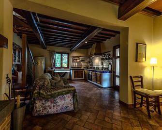 The Country House In The Middle Of A Small Green Valey - Empoli - Soggiorno